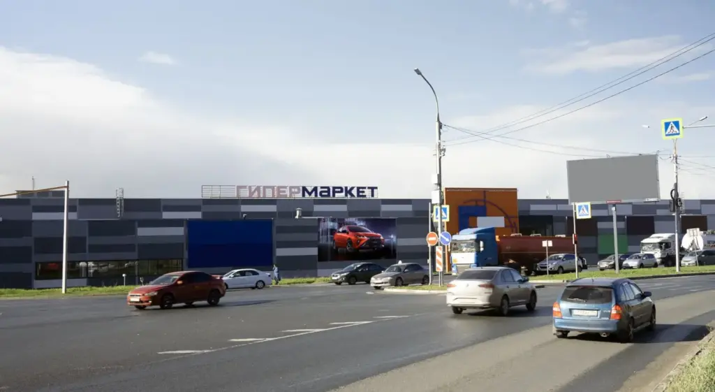 Брандмауэр в Новосибирске, Бердское шоссе, 277