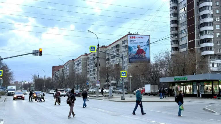 Брандмауэр в Екатеринбурге, Техническая, 26