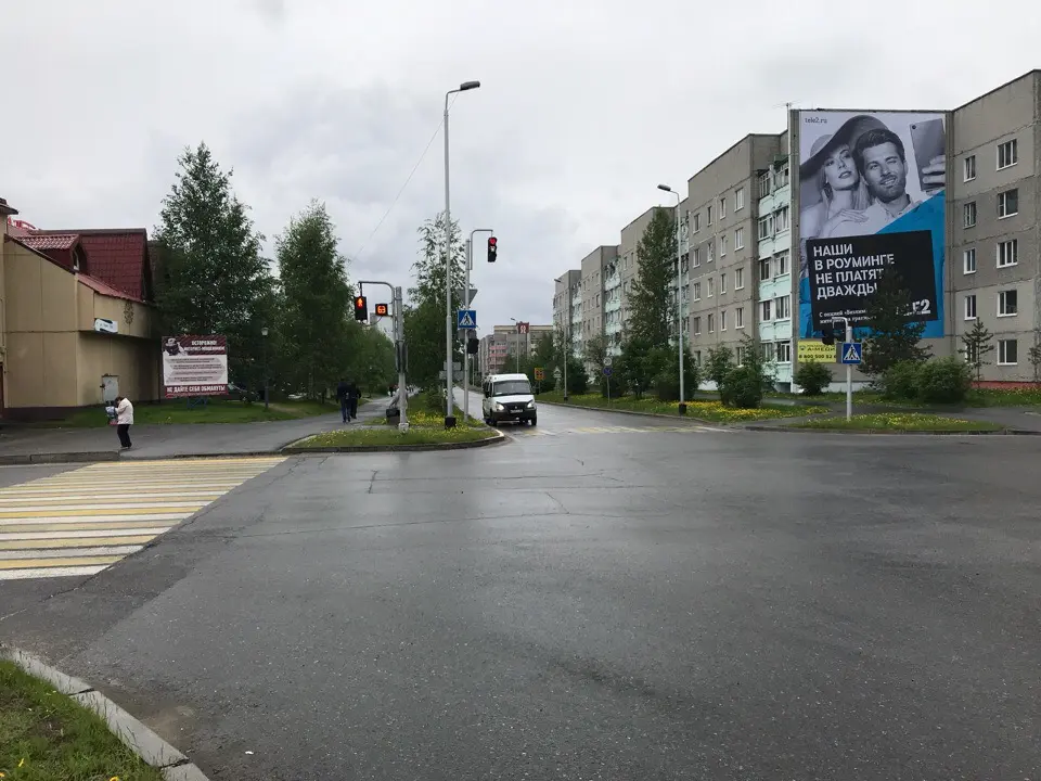 Брандмауэр в Лангепасе, Мира, 23