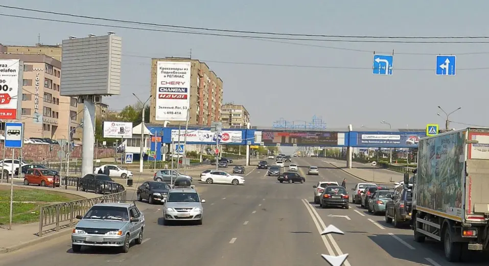 Брандмауэр в Магнитогорске, Ленина 126 А (напротив ледовой арены)