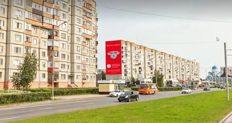 Брандмауэр в Сургуте, Мира, 19, сторона Б