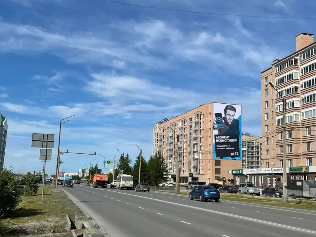 Брандмауэр в Новом Уренгое, Губкина, 28