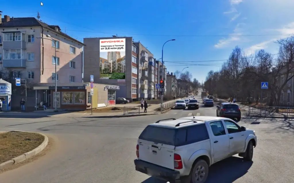 Брандмауэр в Петрозаводске, Мурманская, 19