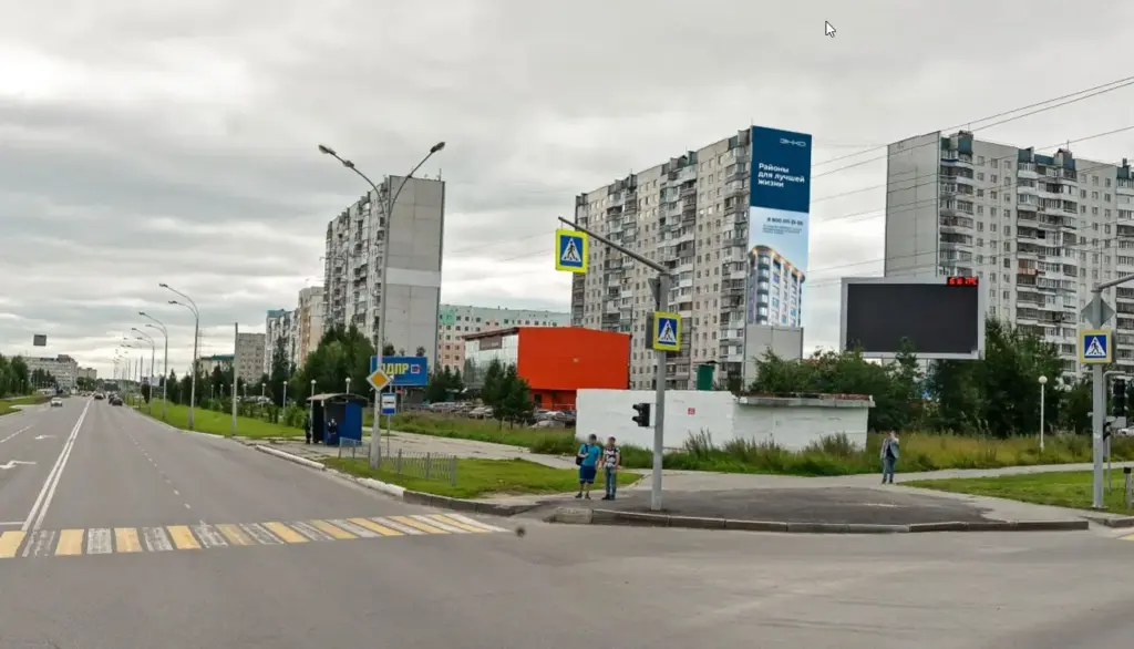 Брандмауэр в Нижневартовске, Северная, 11/1