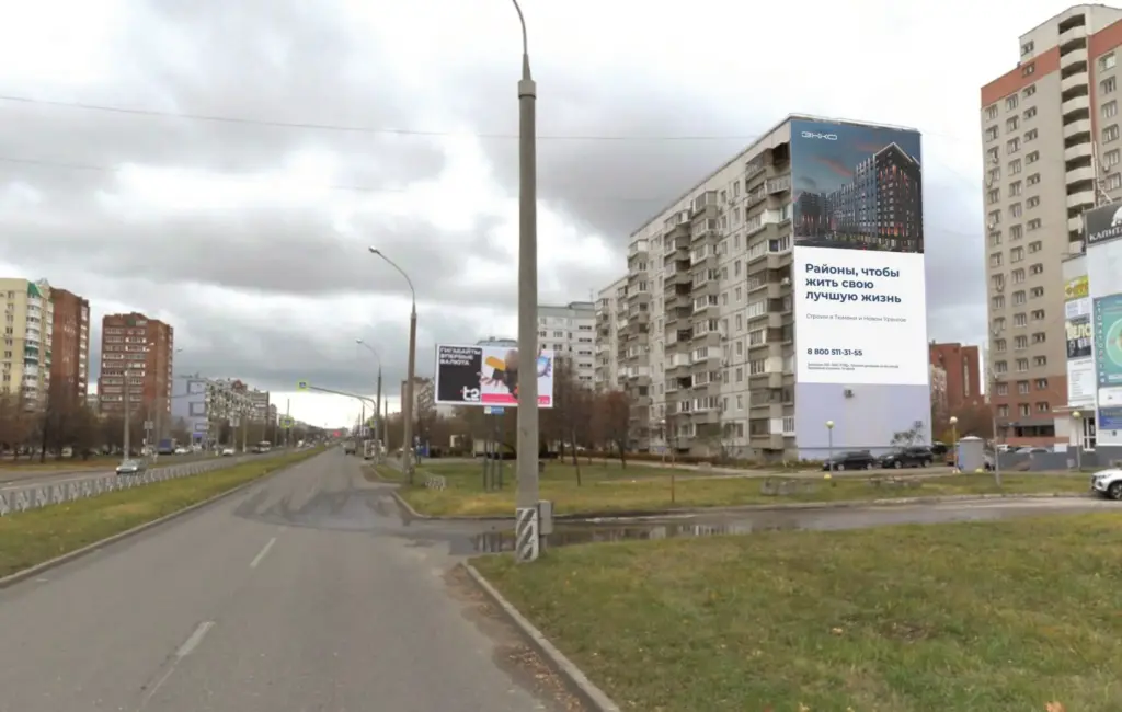 Брандмауэр в Тольятти, Автостроителей, 4